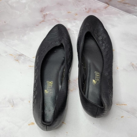 CABIN Creek Women’s Black Leather Flats size 6 - Picture 16 of 16